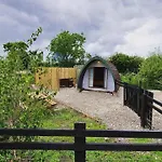キャンプ場 Skipbridge Farm Glamping ヨーク