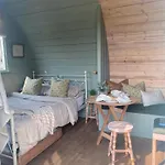 Skipbridge Farm Glamping 营地