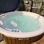 Camping Skipbridge Farm Glamping *