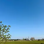 Camping Skipbridge Farm Glamping