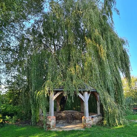 Skipbridge Farm Glamping *